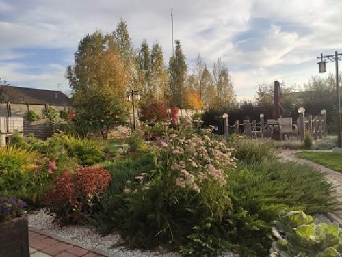 Комплексный уход за садом. Комплексный уход за участком от 3900 рублей за сотку 09 Комплексный уход за садом. Комплексный уход за участком от 3900 рублей за сотку 09