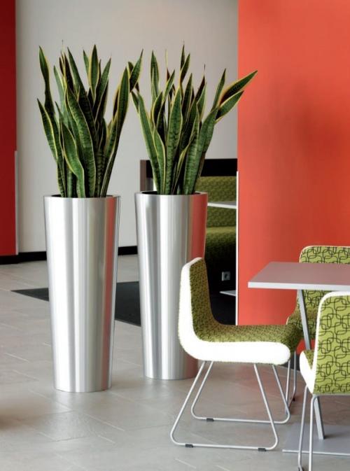 Можно ли сажать цветы в металлические горшки. Керамические горшки