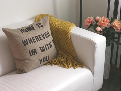 Декорирование стен своими руками и подручными средствами 06