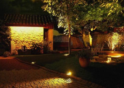 Идеи для сада своими руками. 90 идей украшений для сада своими руками (фото)