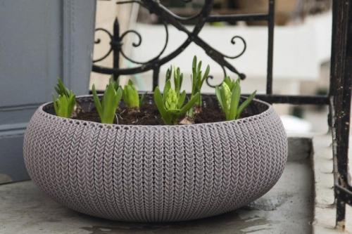 Подвесные кашпо на стену. (+115 фото) Кашпо для цветов: как сделать своими руками, необычные идеи