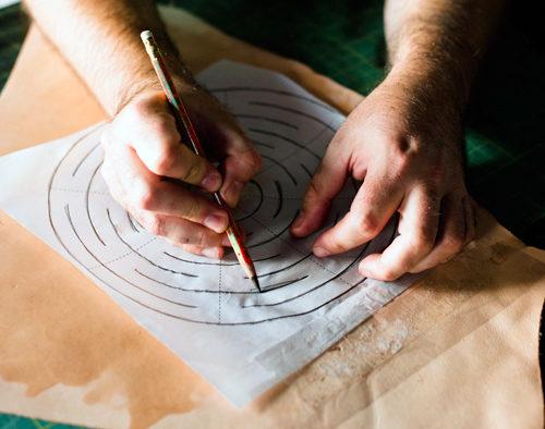 Подвесное кашпо своими руками. Стильные кашпо для цветов — делаем сами!