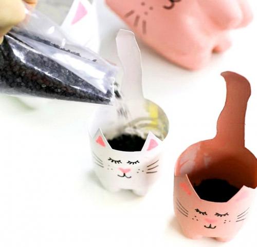 Горшки для цветов своими руками из пластиковых бутылок. Горшки-котики из пластиковых бутылок